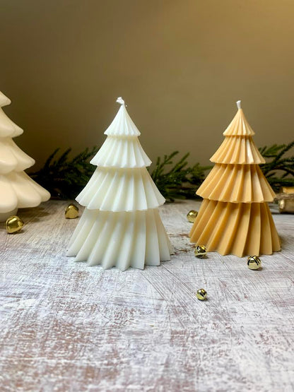 Sweeping Christmas Tree Candle
