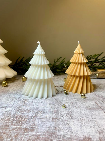 Sweeping Christmas Tree Candle