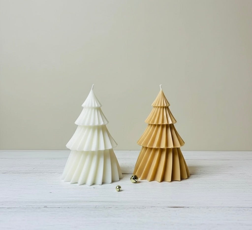 Sweeping Christmas Tree Candle