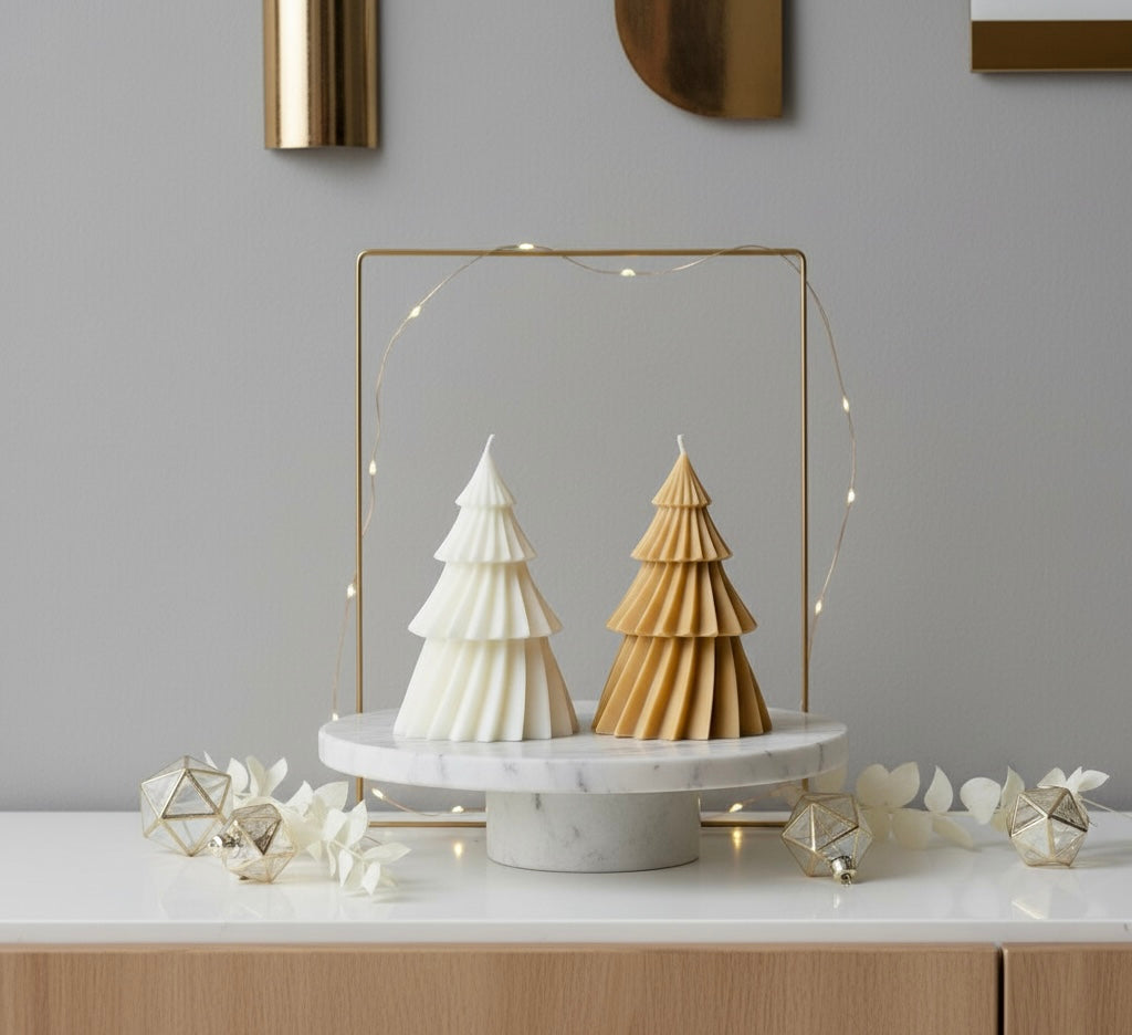 Sweeping Christmas Tree Candle