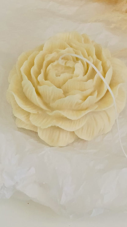 Large Peony Candle